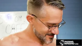 Customer Serviced, Fucked n'Fisted - Drew Sebastian, Sherman Maus - FistingInferno