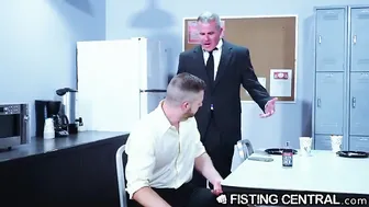 FistingCentral Boss Daddy fuck Hunk 4 Slacking At Work