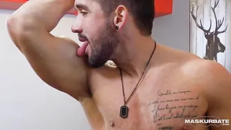 Straight French Canadian Muscle Hunk & His Webcam Solo