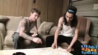 Straight thugs Blinx and Devin Reynolds jerk off and jizz