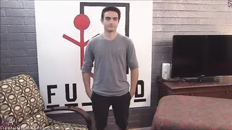 Newbie Orlando experiences his first orgasm from Casey