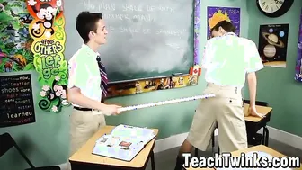 School twinks Dustin Revees and Leo Page anal fuck and cum