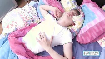 Liam Puts His Legs Up To Drill His Teen Butthole With A Toy!