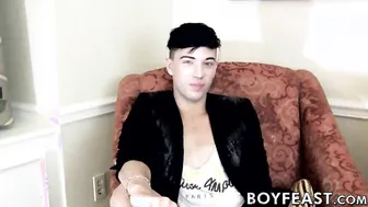 Gorgeous twink Jake Diamante solo stroking his massive cock