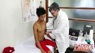 Doctor daddy tugs twink before shoving his rod deep inside