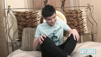 Cute Asian Teen Xander Satisfies His Tight Ass With A Toy!