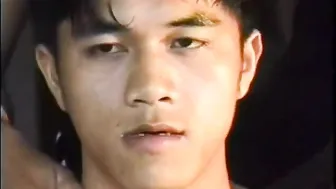Asian amateur handsome stud enjoys 3some with twinks