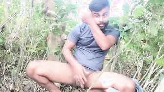 Jungle Chudai Desi gay sex video security guard