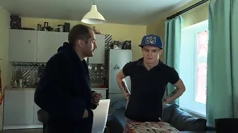 Man fucked and cummed on a pizza courier