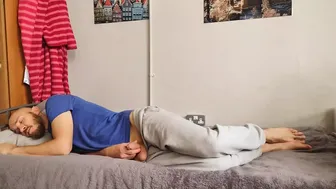 Hot daddy jerks his dick on the bed