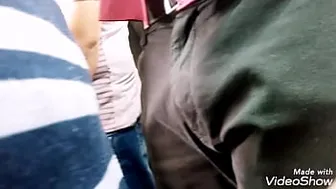 volume of the groom on the train